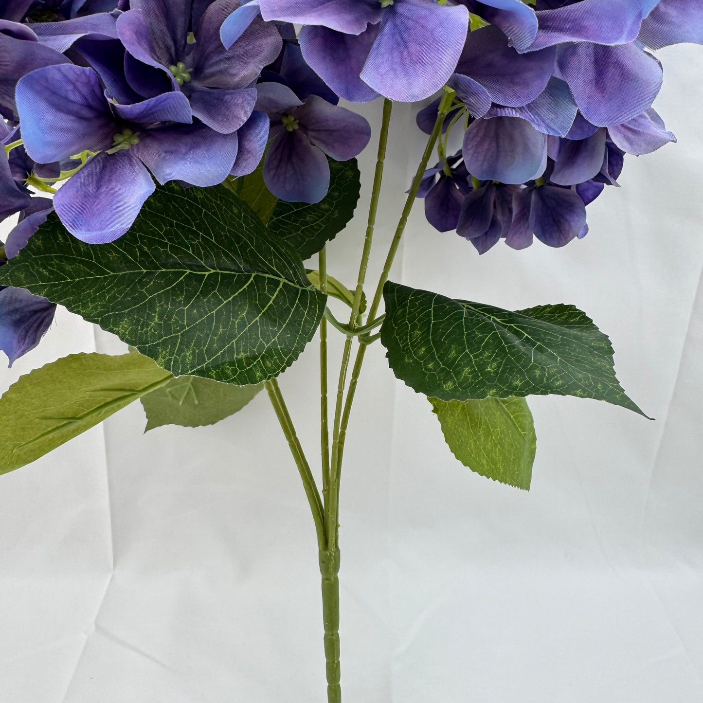 Purple Silk 3D Hydrangea Bush - 5 Heads