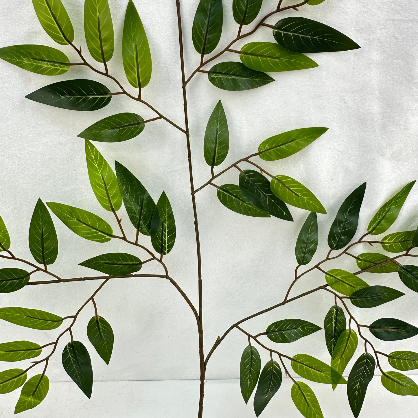 Green Silk Italian Ruscus Leaf 12 Pack
